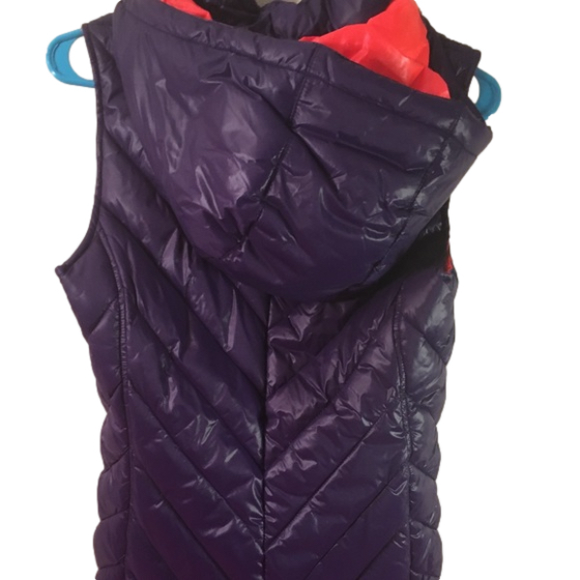 Vest - Picture 2 of 2